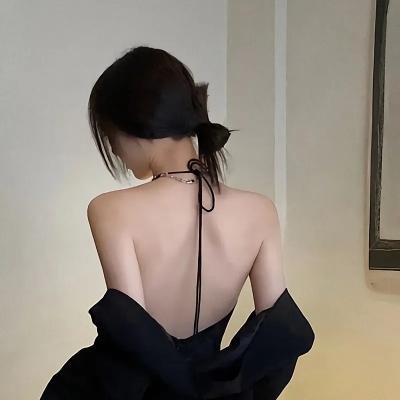 小蜗牛与大鲸鱼